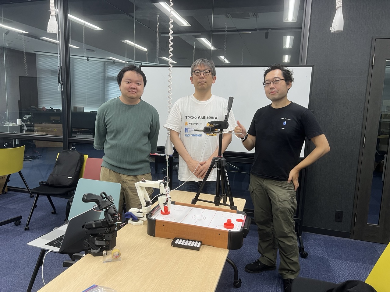 LeRobot Worldwide Hackathon 2025 team134-npaka-studio-members